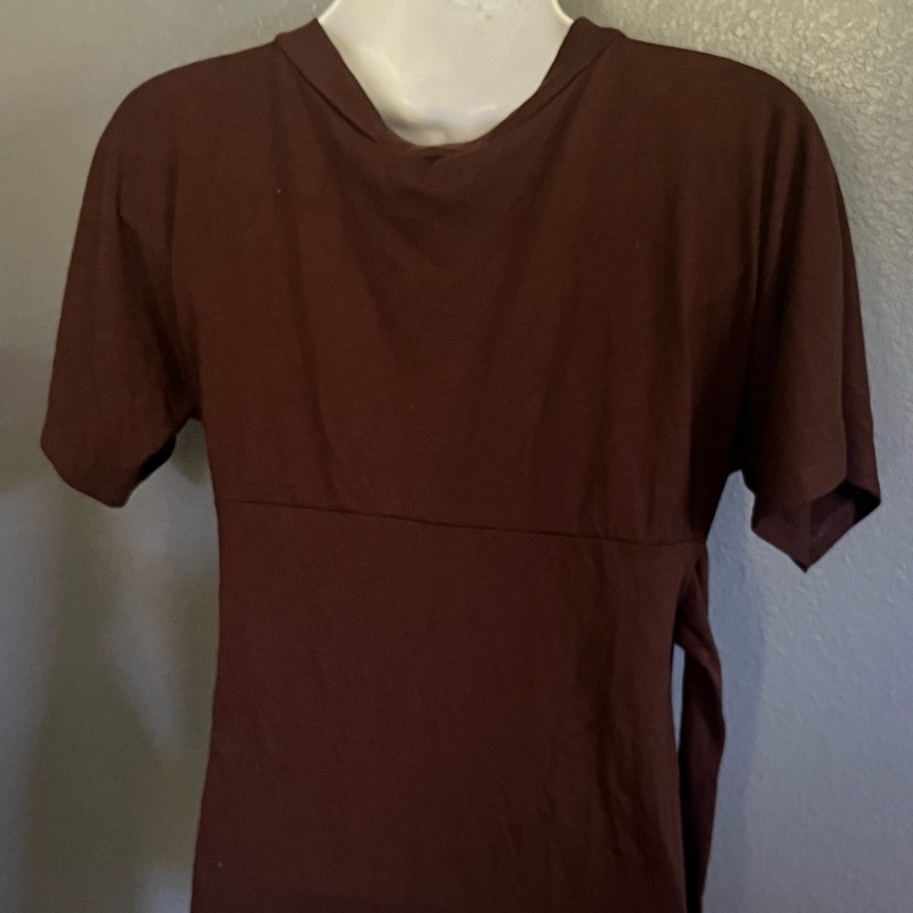 Size medium womens V neck top